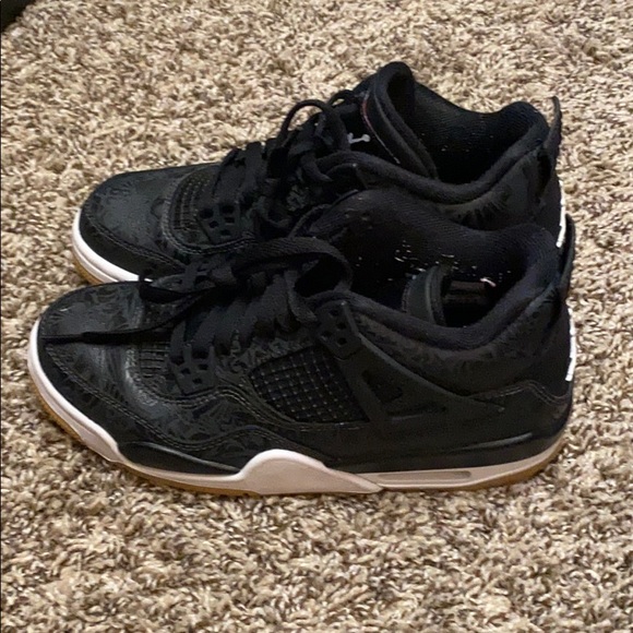 Retro - Picture 2 of 4